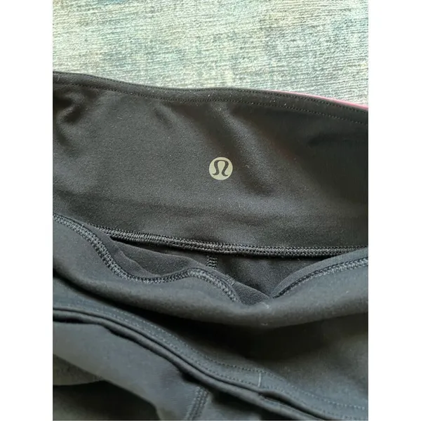 Lululemon Groove Black Fuchsia Peach Pink Quilt Winter Flare Leg Pants Size 8 - Image 4