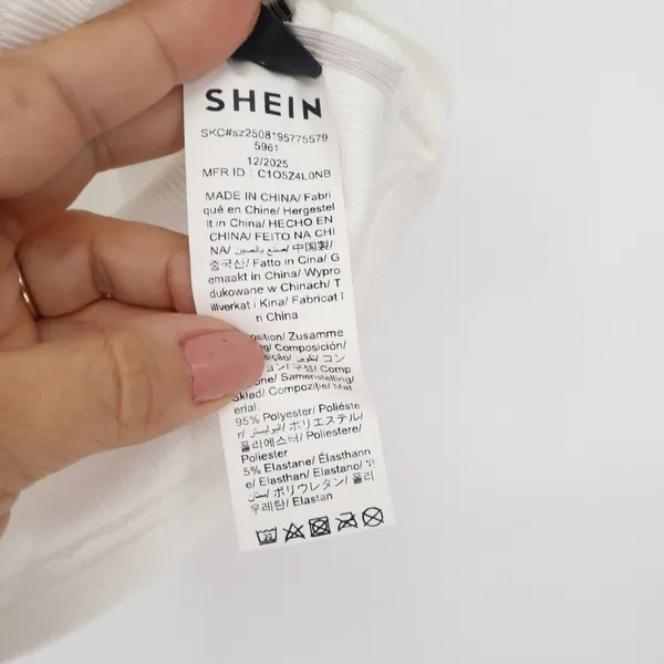 SHEIN White Rhinestone Ribbed Cropped Tank Top Scoop Neck Ruched Sides sz M - Image 4