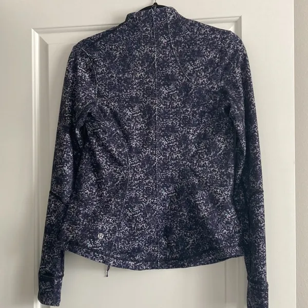 Lululemon Define Jacket Size 4 - Image 2