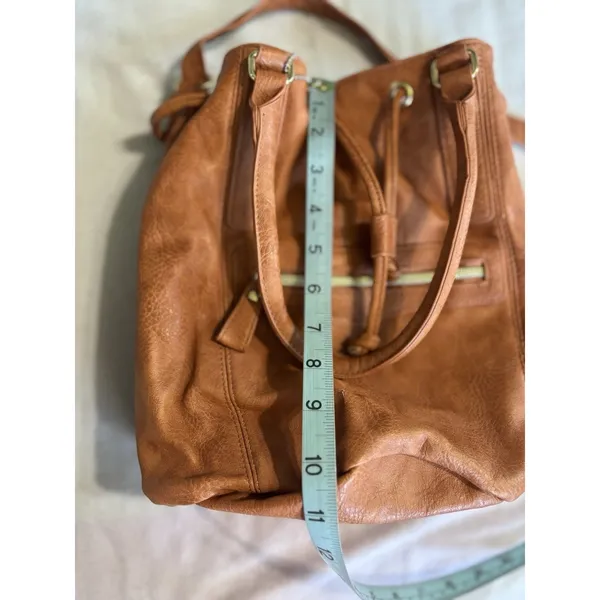 LuLu‎ Bucket Bag Orange Logo Double Handle Adj Strap Pockets - Image 9