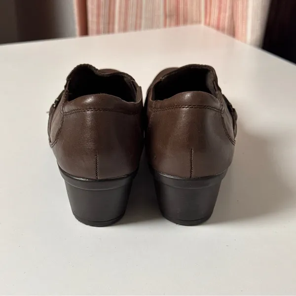 Earth Origins Roxanne Brown Leather Clogs Size 8.5M - Image 5