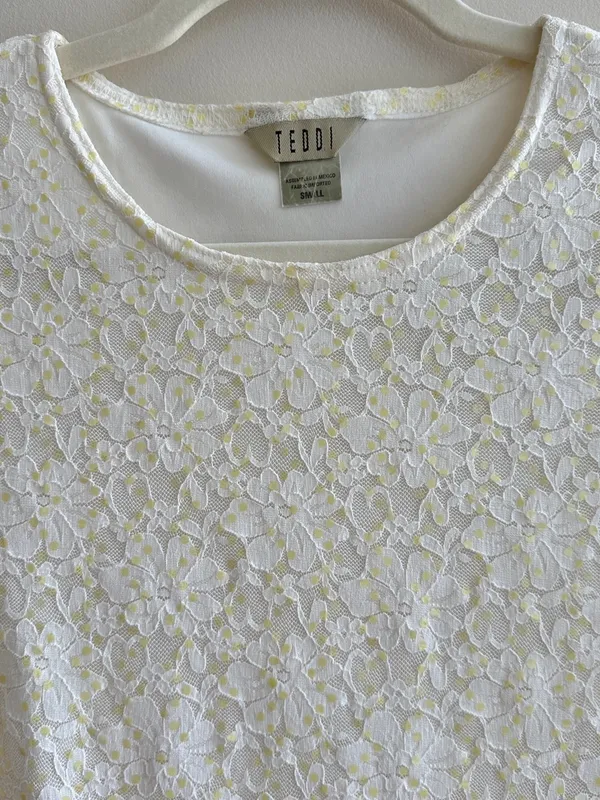 TEDDI Long Sleeve Floral Lace Sequin Blouse, White/Yellow, Size Small - Image 8