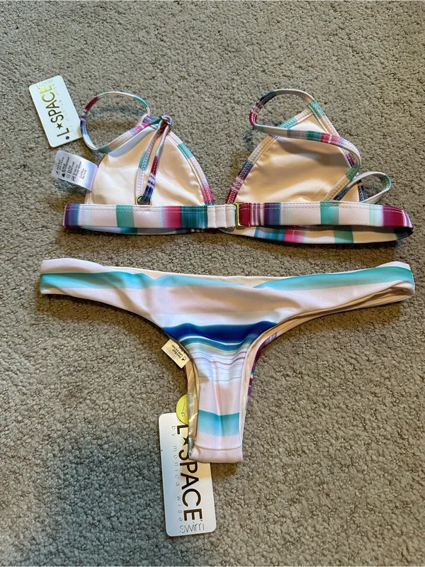 NWT L*Space Mirage triangle Itsy Cut bikini set extra small - Image 4
