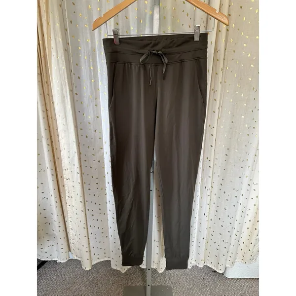 Zyia Active Olive Snag Resistant Lightweight Elastic Drawstring Trial Joggers L - Image 2