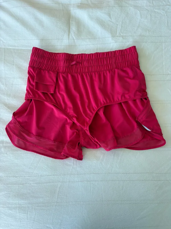Athleta Mesh Racer Run Short 4” - Image 3