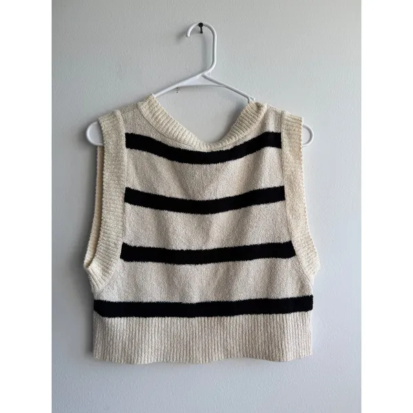 Free People Striped Boucle Knit V-Neck Cropped Sweater Vest Cream Black Small - Image 2