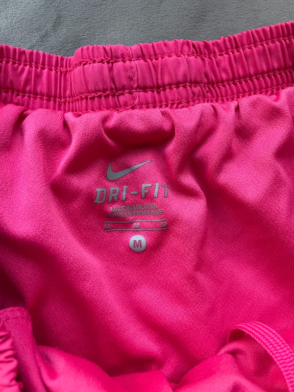 Nike shorts - Image 2