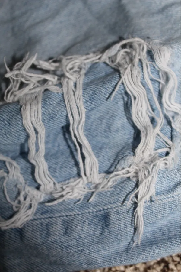 wide leg american eagle ripped jeans low rise - Image 3
