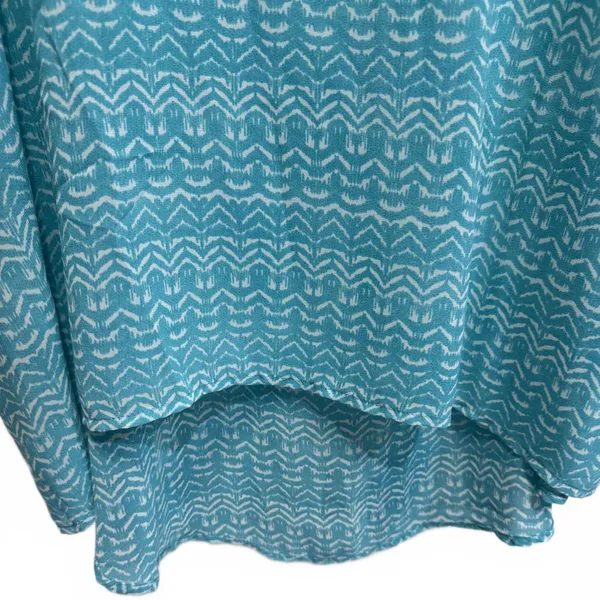 Torrid Teal Pattern High Low Open Back Top Plus Size 2X - Image 4