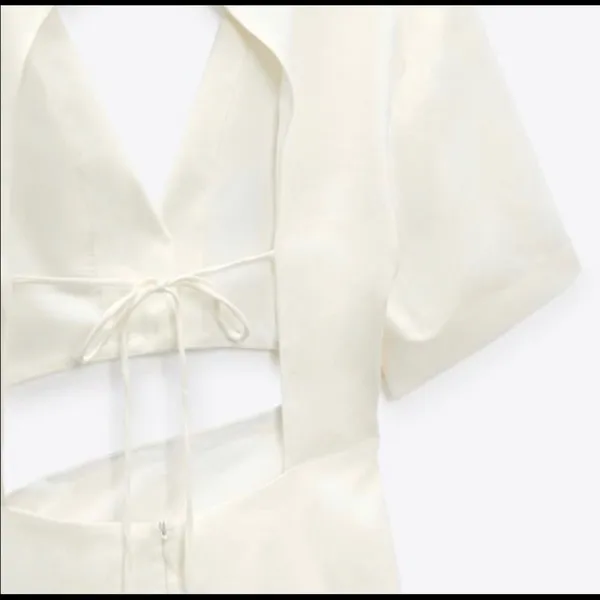 Zara NEW CUT OUT STRETCHY LINEN BLEND DRESS - Image 4