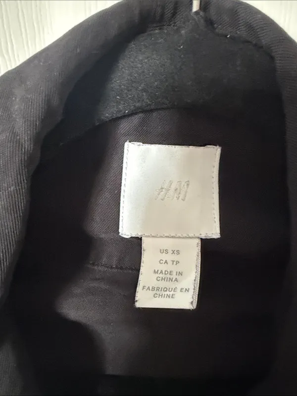 H&M Black Jacket with Classic Collar oversized XS trench stretch waist - Image 2