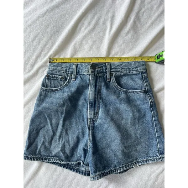 Levi's Women's Premium High Loose Shorts Jorts Size 26/2 - Image 10