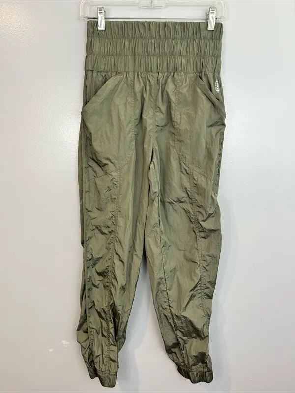 Free People Movement On the Way Home Herbalicious Green Elastic Joggers Size XS - Image 2