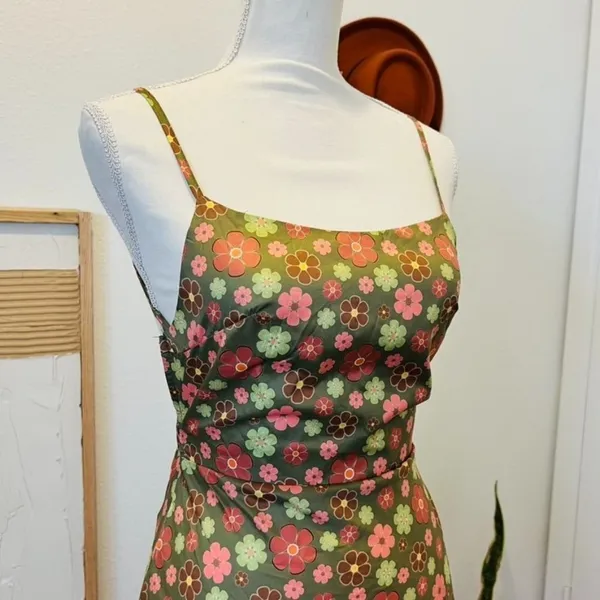 Verge Girl Green Hippie Retro Floral Silky Open Back Mini Dress NEW US Size 2 - Image 11