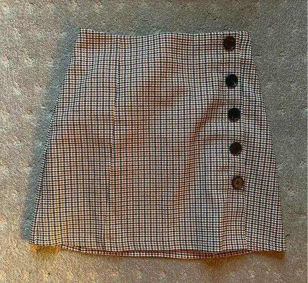 Forever 21 Plaid Mini Skirt - Image 4
