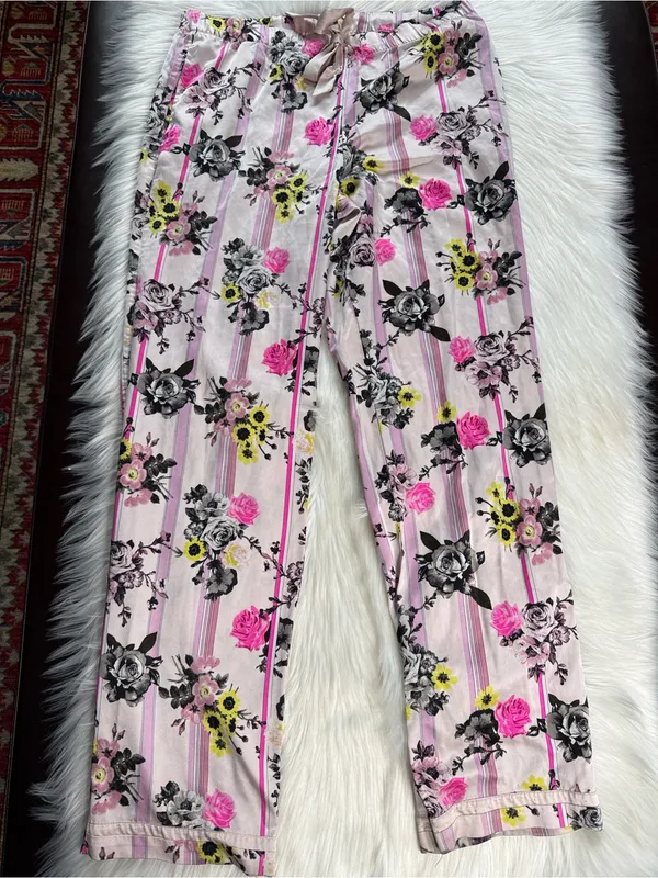 Victoria’s Secret Pink Floral Satin Long Pants PJ Lounge Set - Image 7