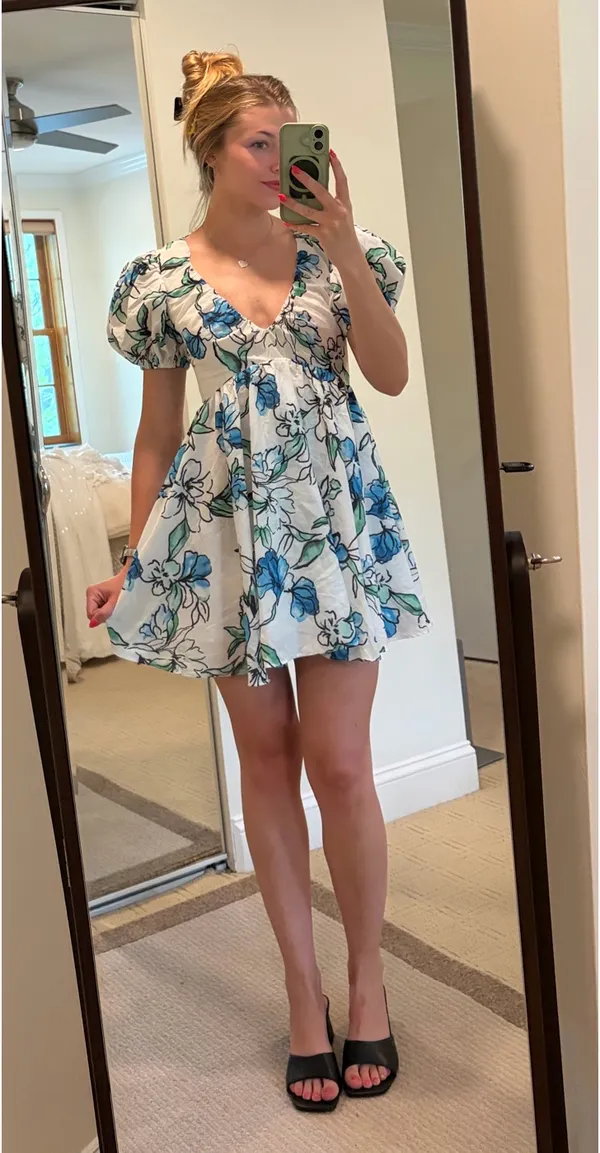 Showpo Deep V Puff Sleeve Dress - Image 2