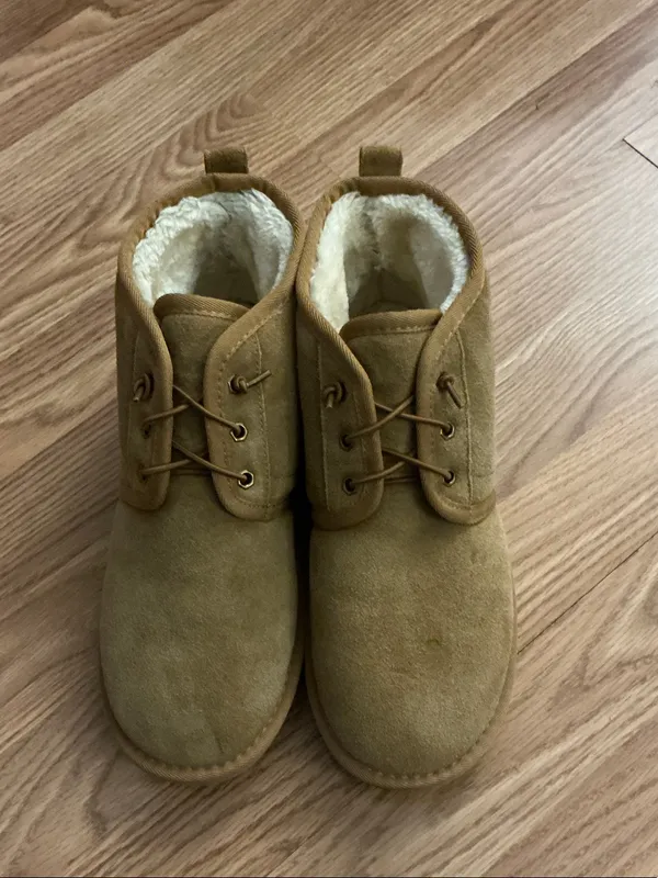 Amazon Women's Suede Slide On Booties with Fleece Lining Women Size 9.5 - Image 2