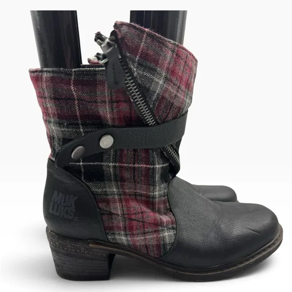 Muk Luk Plaid Flannel Zip Ankle Boots Women’s Size 7 - Image 2