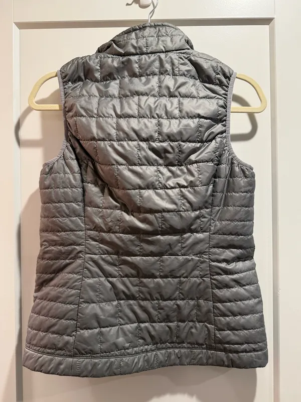 Patagonia Nano Puff Vest Women’s Small Gray Primaloft‎ Quilted Size Small - Image 5
