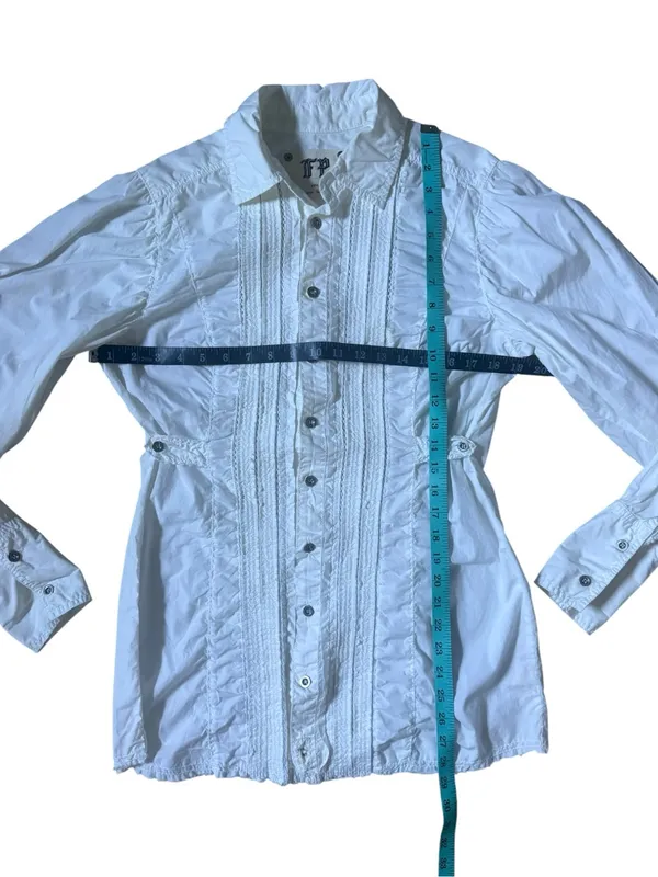 Free People White Pintuck Vintage Inspired Boho Cottagecore Ruffle Size 10 - Image 4