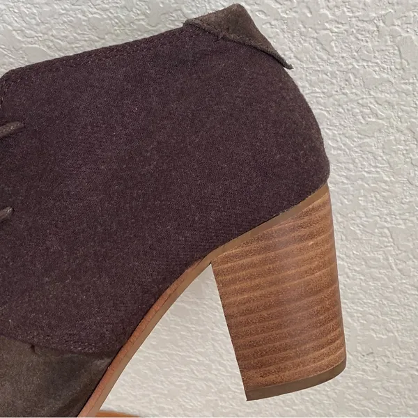 TOMS Women’s Lunata Chocolate Brown Suede/Wool Lace Up Booties Size 8 NWT - Image 10