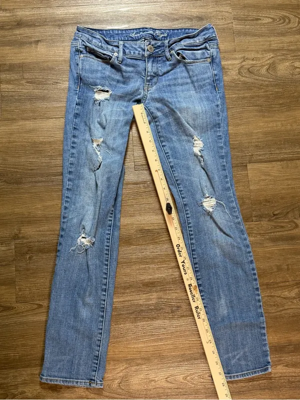 American Eagle Outfitters Light Blue Distressed Straight-Leg Jeans - Image 6