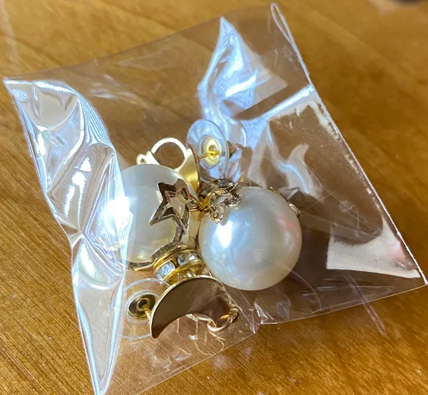 Kawaii star pearl & stainless gold moon dangle earrings 🌙🌠⭐️🌀💓 - Image 4