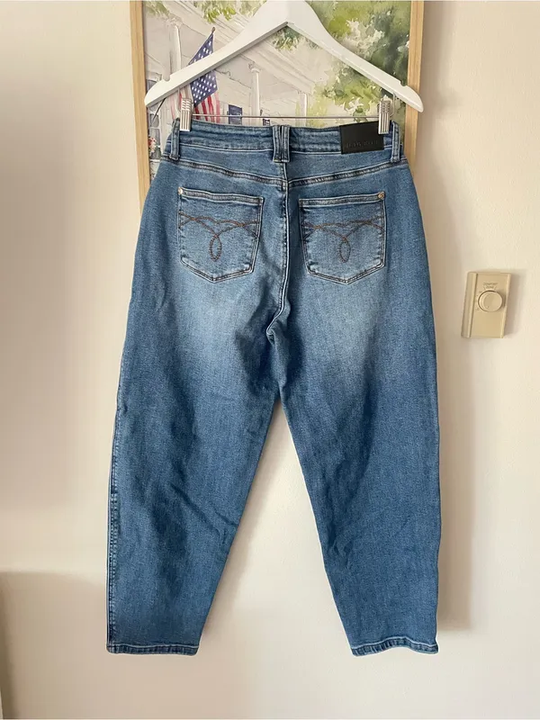 Judy Blue High Waist Soft Barrel Stitch Thru Pocket Jeans Size 9/29 - Image 9