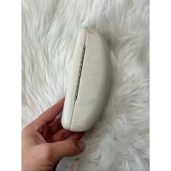White Dolce Gabbana D&G Leather Hardshell Eyeglass Case 6.5" X 3 X 1.5" - Image 5