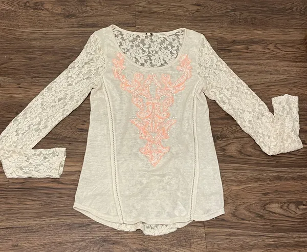 Sheer Long Lace Sleeve Blouse Cream With Coral Applique On Front Size L - Image 7