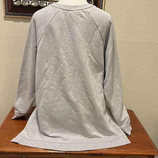 Nike Dri-Fit Hi/Low Sweatshirt - Size L - Color is a tanish/gray - Image 2