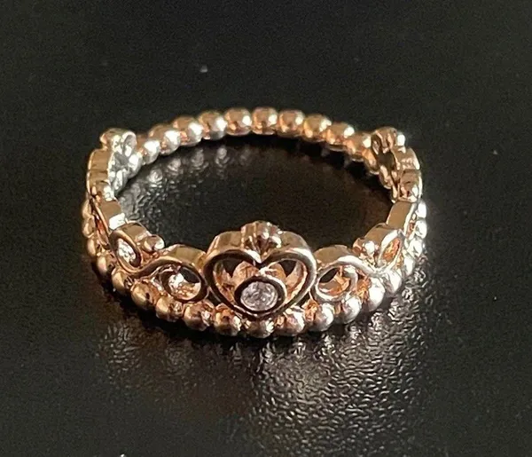 Rose Gold Heart Crown Ring Size 8 - Image 7