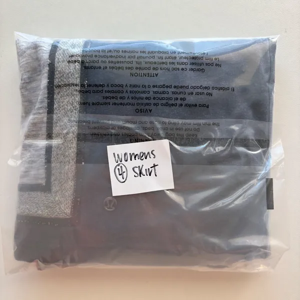 Lululemon Athletic Mini Skirt Womens 4 Navy Blue Grey Colorblock Sporty Skort‎ - Image 7