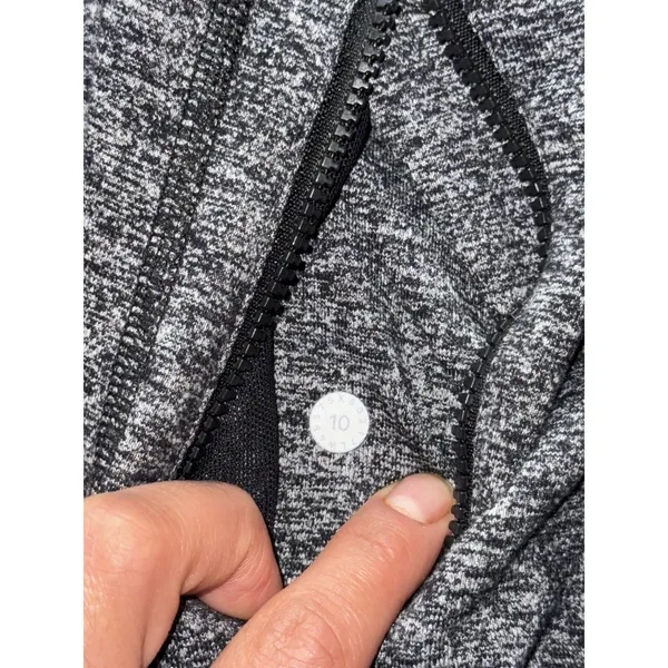 Lululemon Women's Define Jacket Gray Full Zip Long Sleeve Activewear Sz 10 - Image 4