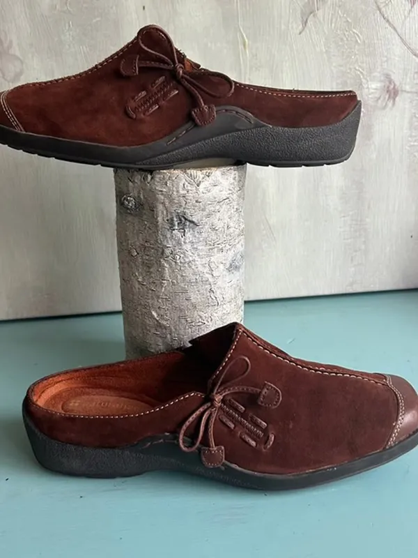 Naturalizer "Detail" Brown Suede Slide On Mule Flats Comfort Mules Size 7 - Image 2