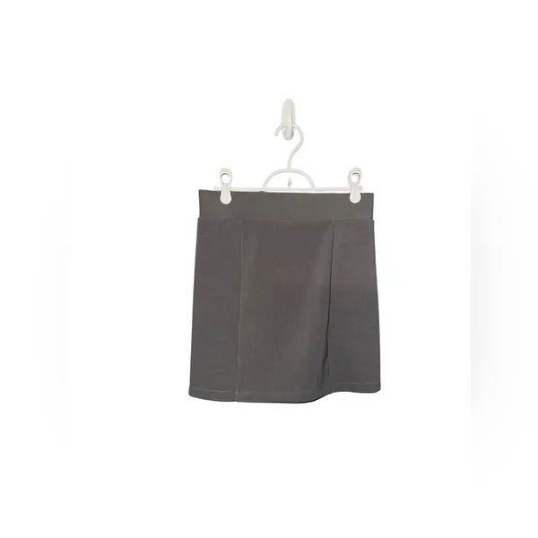 Forever‎ 21 Gray Ribbed Mini Skirt Size M - Image 2