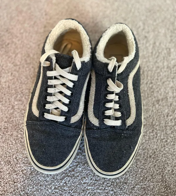 Madewell x Vans Unisex Old Skool Lace-Up Sneakers in Flannel and Sherpa - Image 2