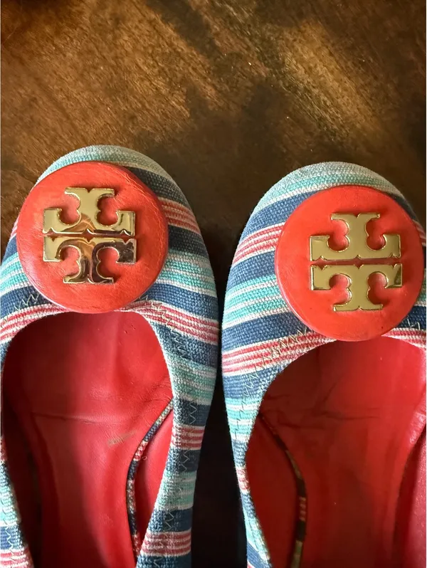Tory Burch Striped Ballet Flats with Red Logo Accent - Image 7