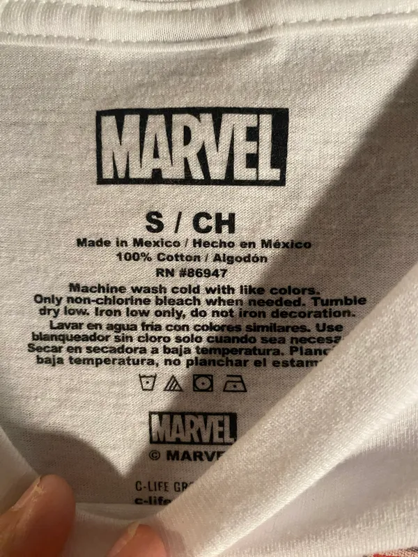 Marvel New short sleeve women's T-shirt size small - Image 4
