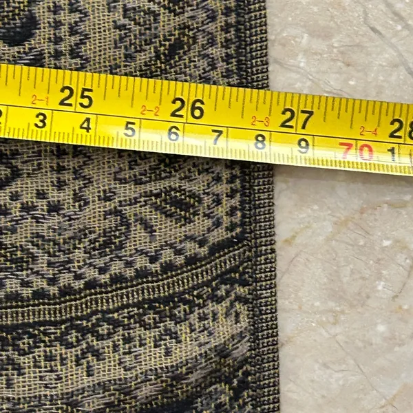 Vintage tan black paisley reversible women’s scarf shawl 72/27 - Image 7