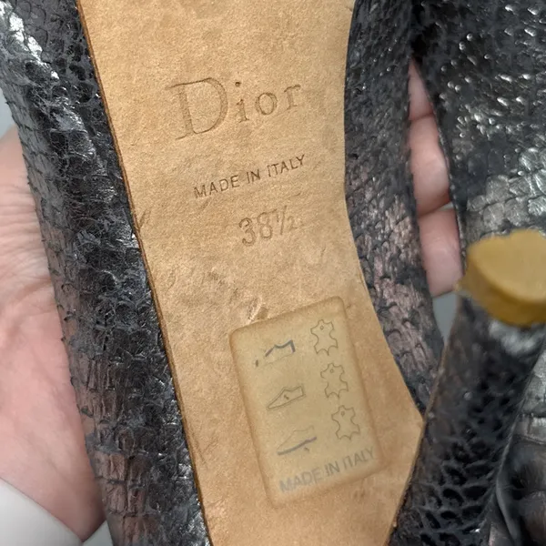 Christian Dior Vintage Y2K Miss Dior Metallic Leather Open Toe Pump Heels Silver - Image 13