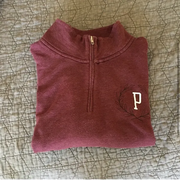 PINK Victoria’s Secret Sweatshirt - Image 4