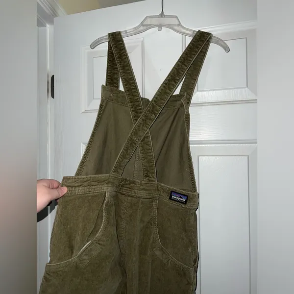 Patagonia Organic Cotton Women's Stand Up Cropped Corduroy Overalls Sage Khaki - Image 10