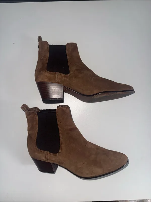 SAM EDELMAN Ashtyn Chelsea Boot size 8 - Image 3