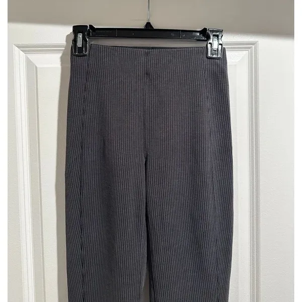 Lululemon Ribbed Softstream Zip-Leg High Rise Crop Pants - Image 3