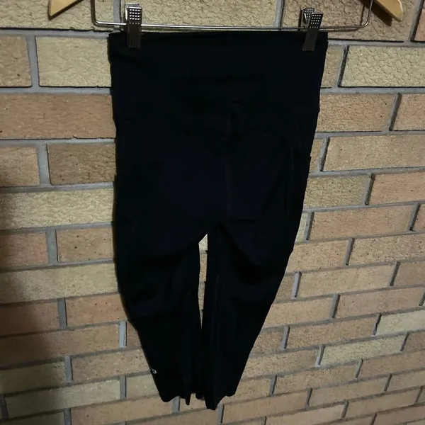 Lululemon Fast & Free Crop II Nulux 19" Black Leggings Size 2 - Image 5