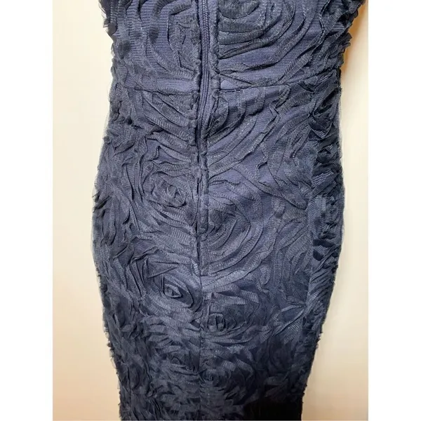 Long blue fancy dress size small - Image 4