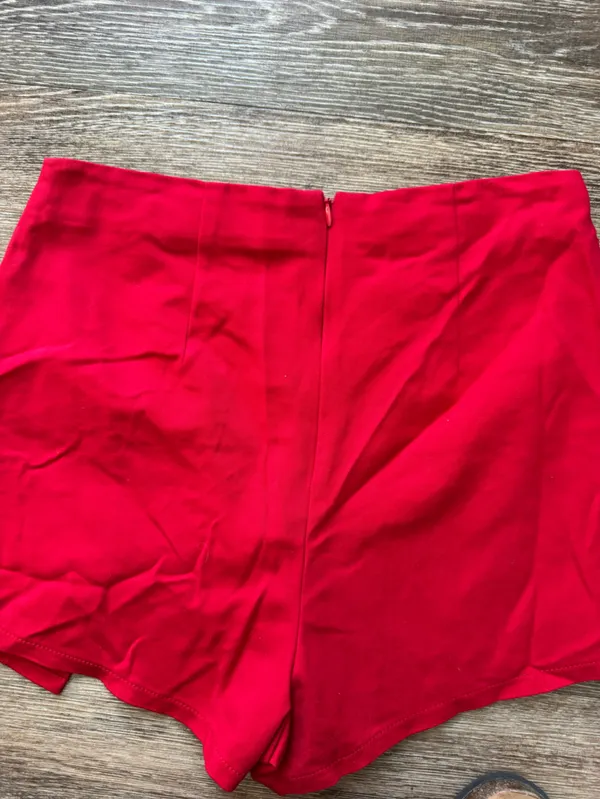 Revolve Superdown Red Skort Front Slit S - Image 5