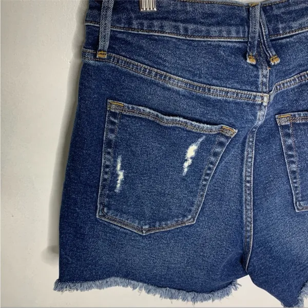 Good American Size 10 High-Rise The Bombshell Denim Jean Shorts - Image 8